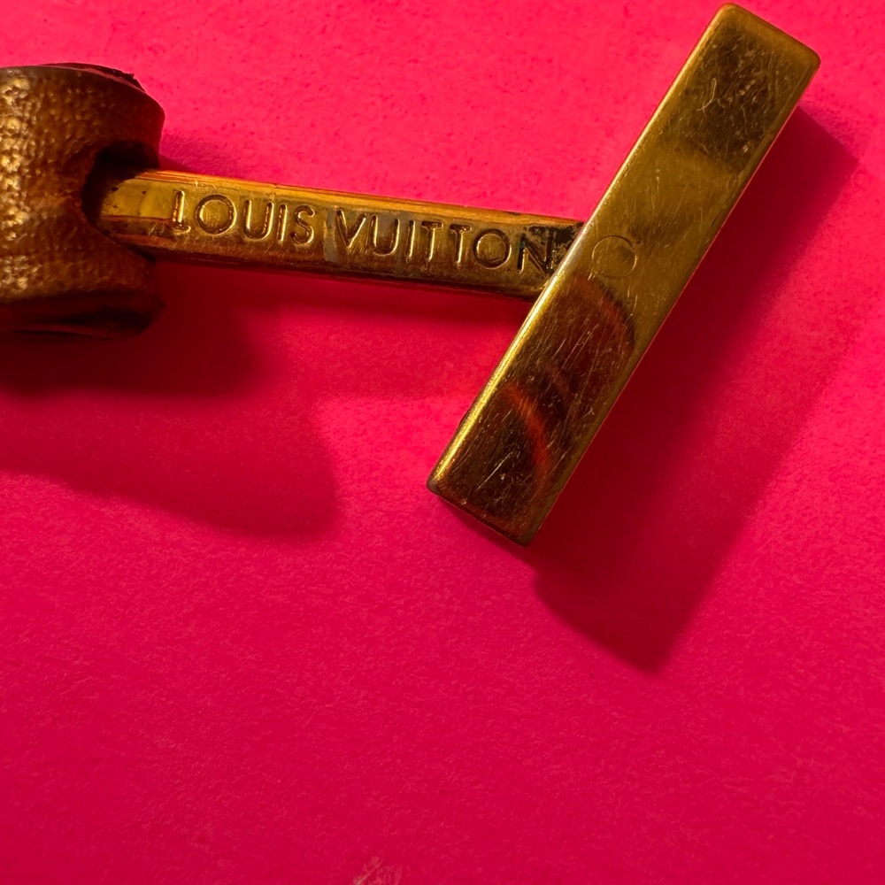 Louis Vuitton Leather Mart-phone Strap around neck - Picture 8 of 14